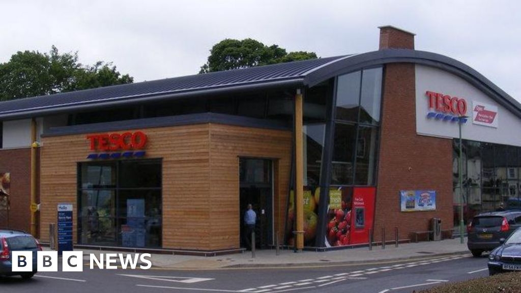 Tesco Saxmundham closed after suffering storm damage