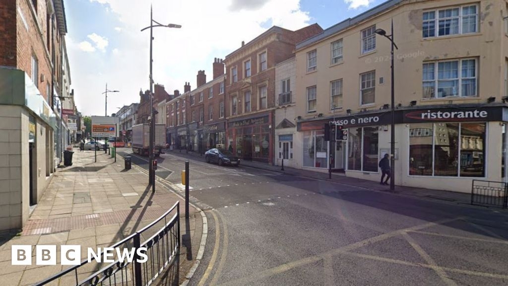 Wolverhampton roadworks to last three months longer than planned
