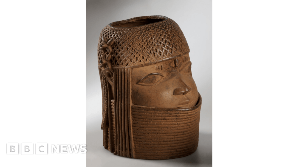 Benin Bronzes: Netherlands to return stolen Benin statues to Nigeria
