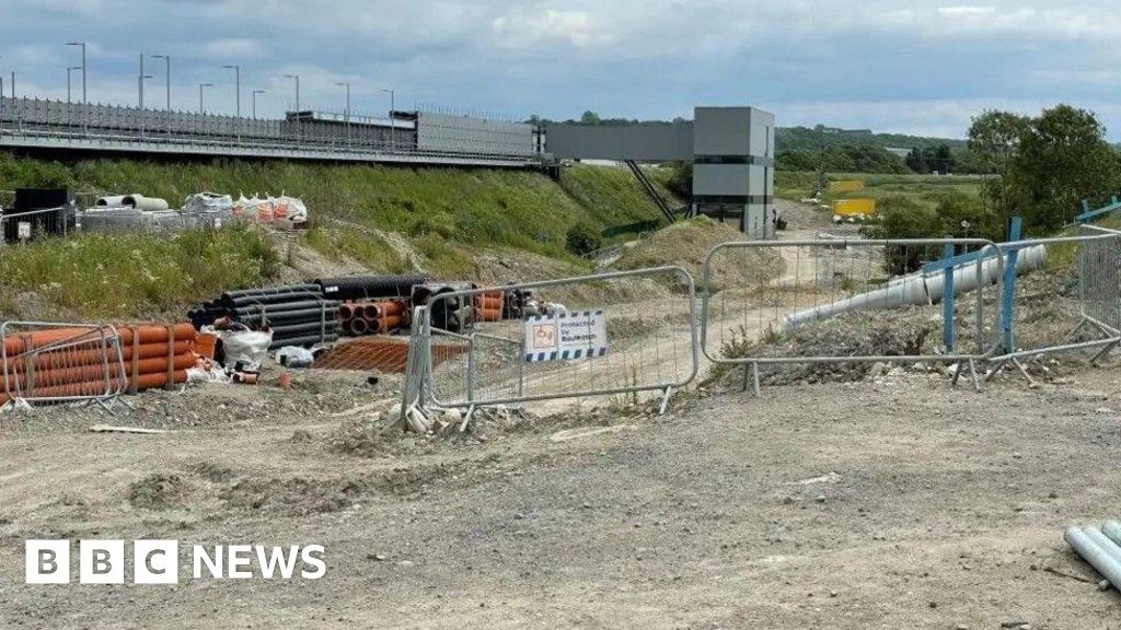 MP says White Rose Station delays due to 'difference in opinion'