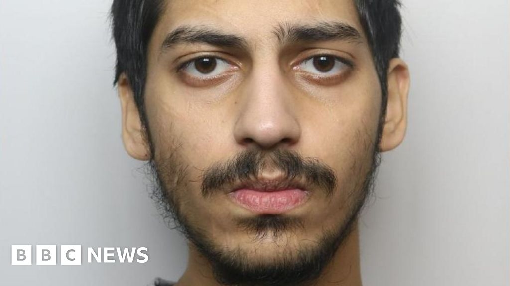 'Malnourished' teen robbed woman at knifepoint in Keighley