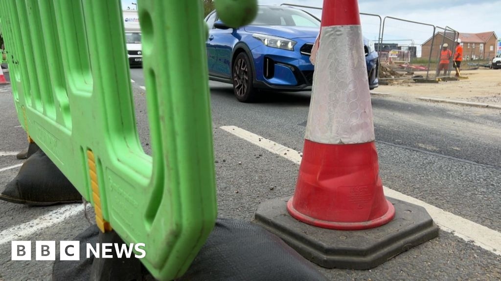 Motorists face disruption after Cowes to Newport road closure