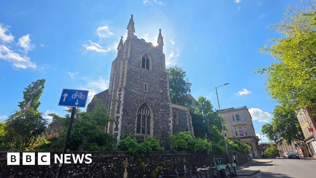 Residents warn Norwich piano bar would hit wrong tone