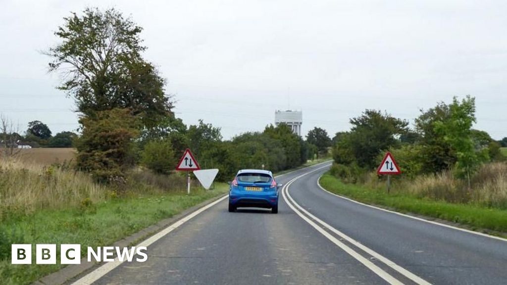 Work starts to reduce speed at A120 near Harwich