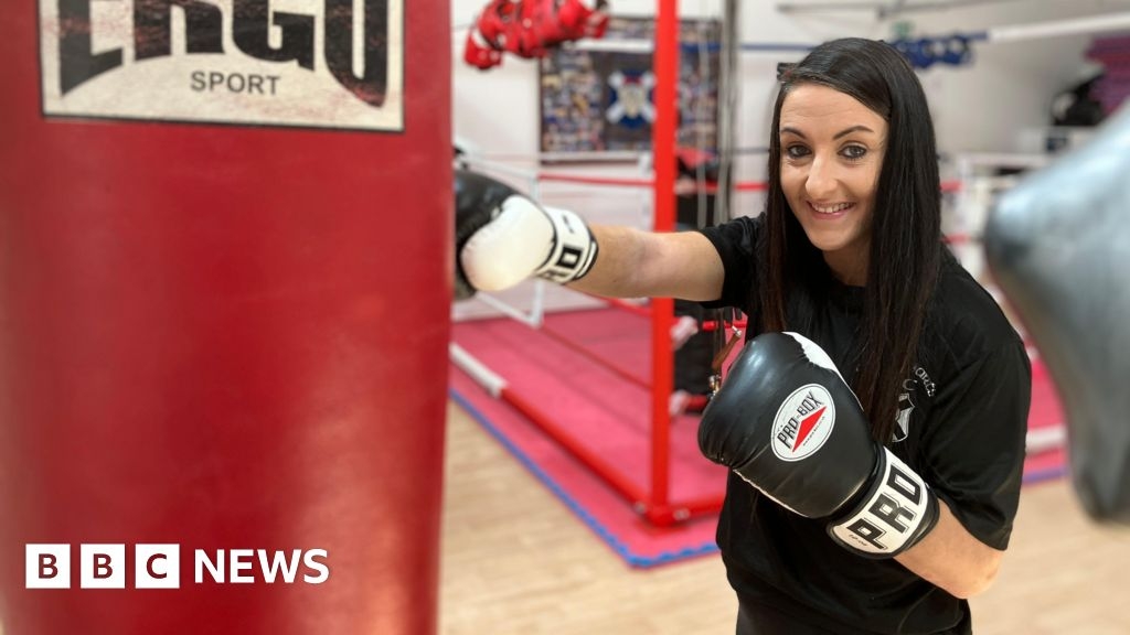 Whithorn boxer says sport helped tackle her postnatal depression