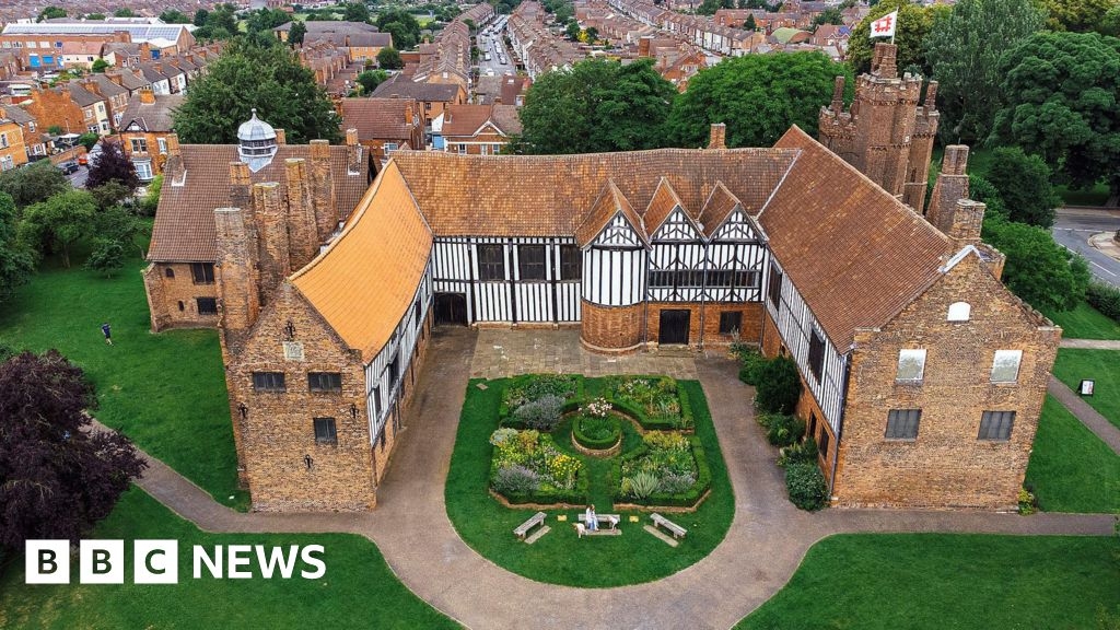 Youth ambassadors needed for Gainsborough Old Hall