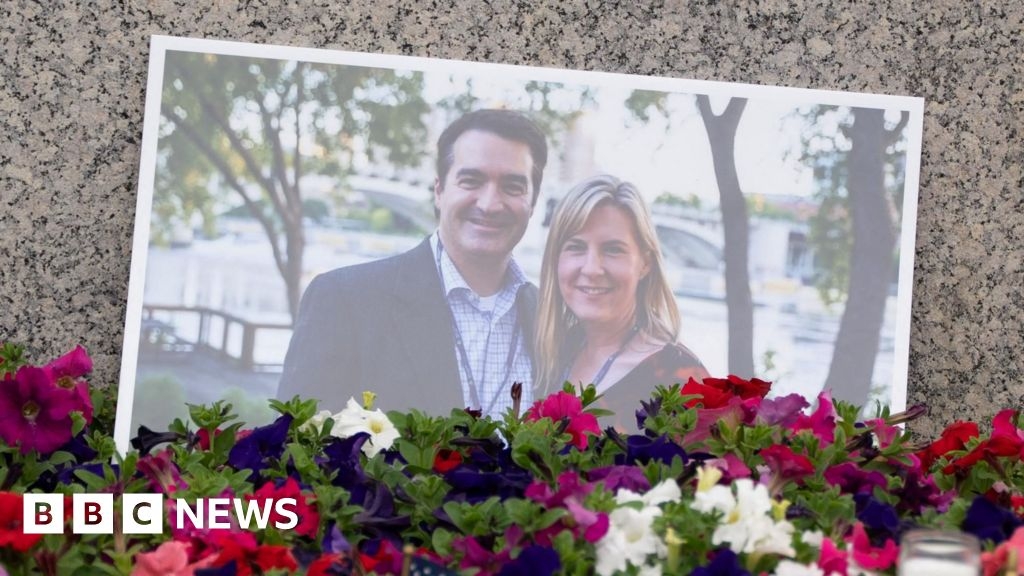 Manhunt for suspect in Minnesota lawmaker attacks underway