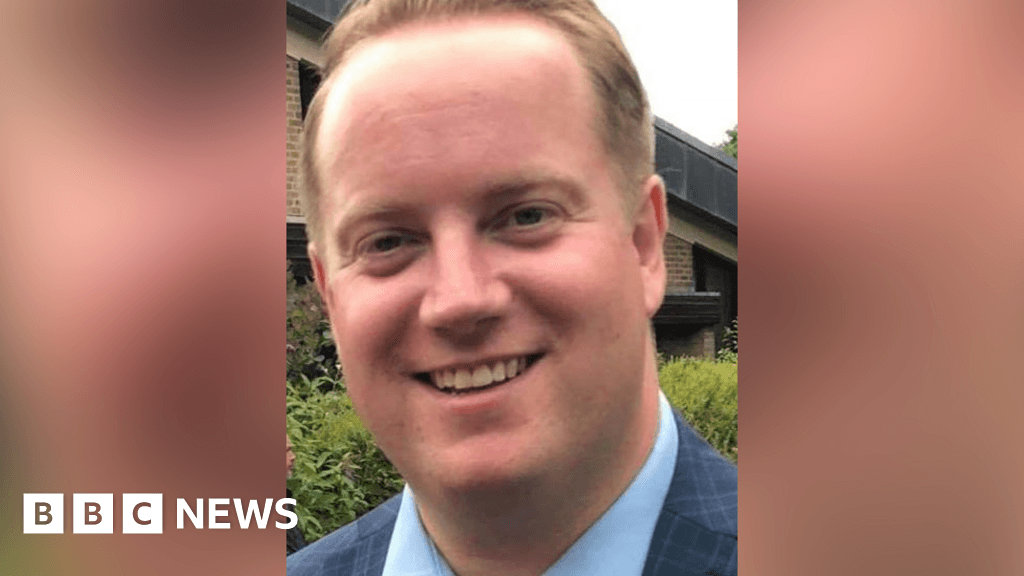 Reform stands by candidate Elliott Allman over racist post in 2013