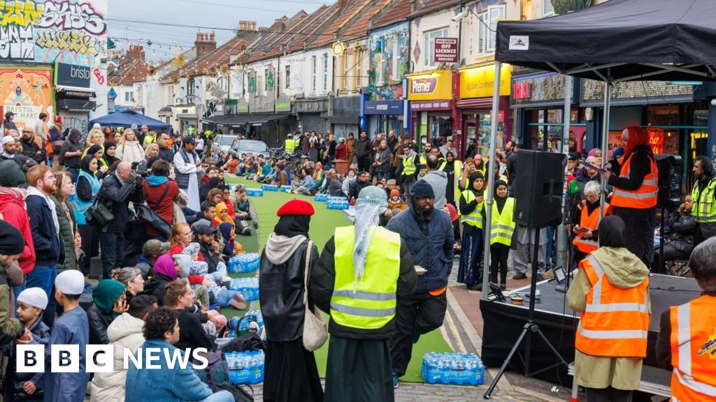 Ramadan: Grand Iftar to be held inside Easton Jamia Mosque