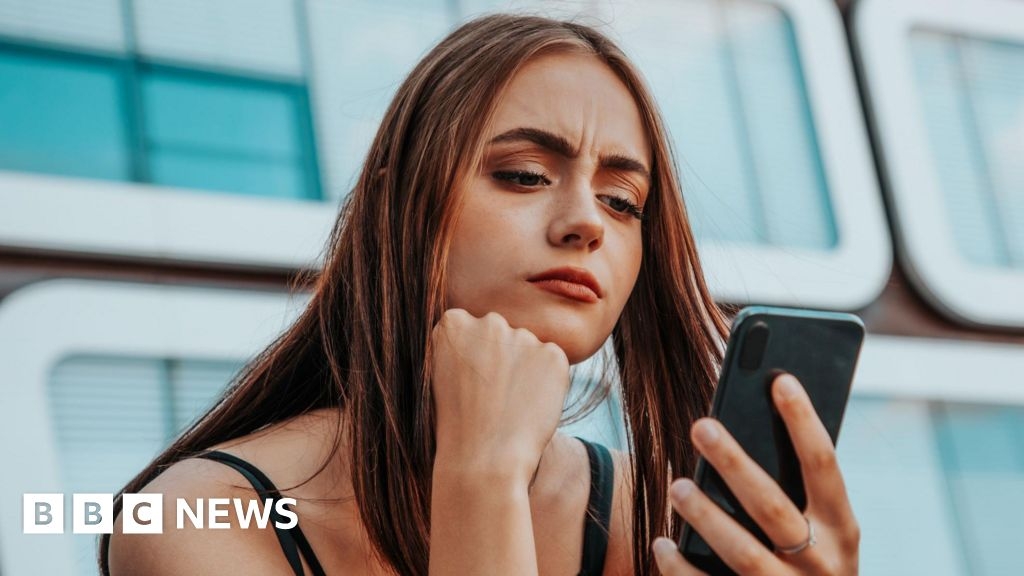 TikTok blocks searches for extreme thinness 'skinnytok' hashtag