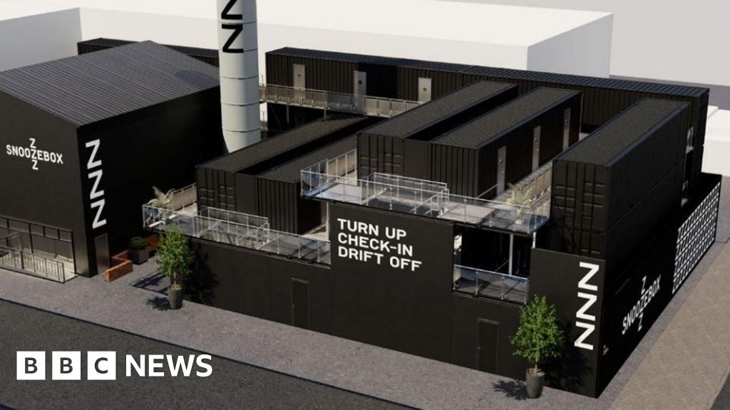 Liverpool: Hotels to be built out of shipping containers