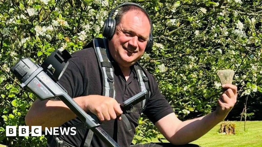 'I found a 4,000-year-old axe head with my new metal detector'