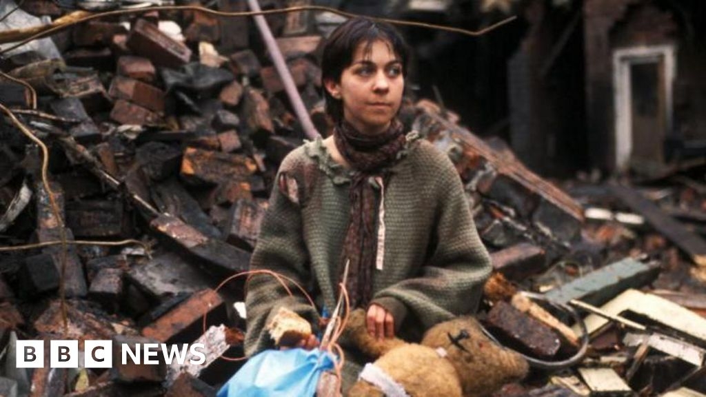 Threads fans react to news of Sheffield remake 40 years on