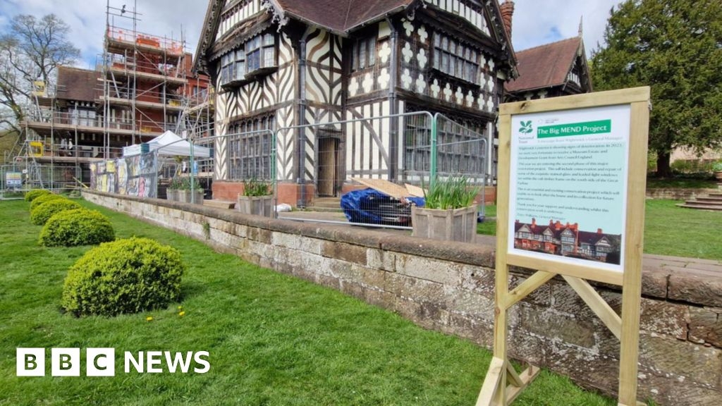 Wightwick Manor visitors given a glimpse of restoration work