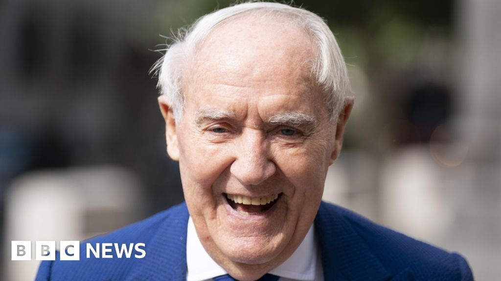 Barclay absent for second year as Gordon family tops rich list