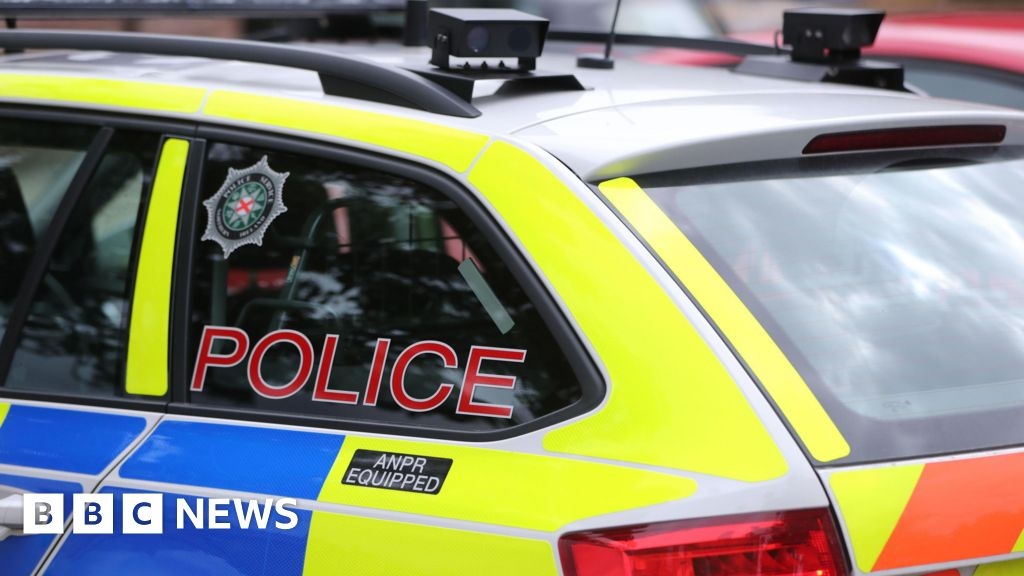 Man arrested following Derry stabbing