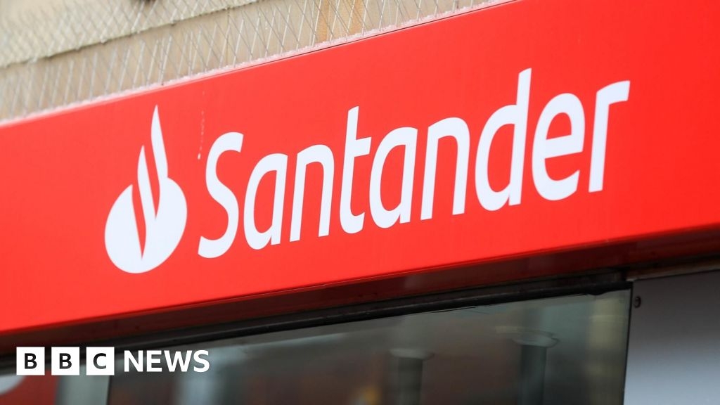 Banking hub for North Walsham after Santander announces closure