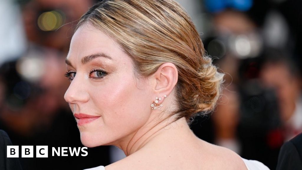 Émilie Dequenne: Cannes award-winning actress dies at 43