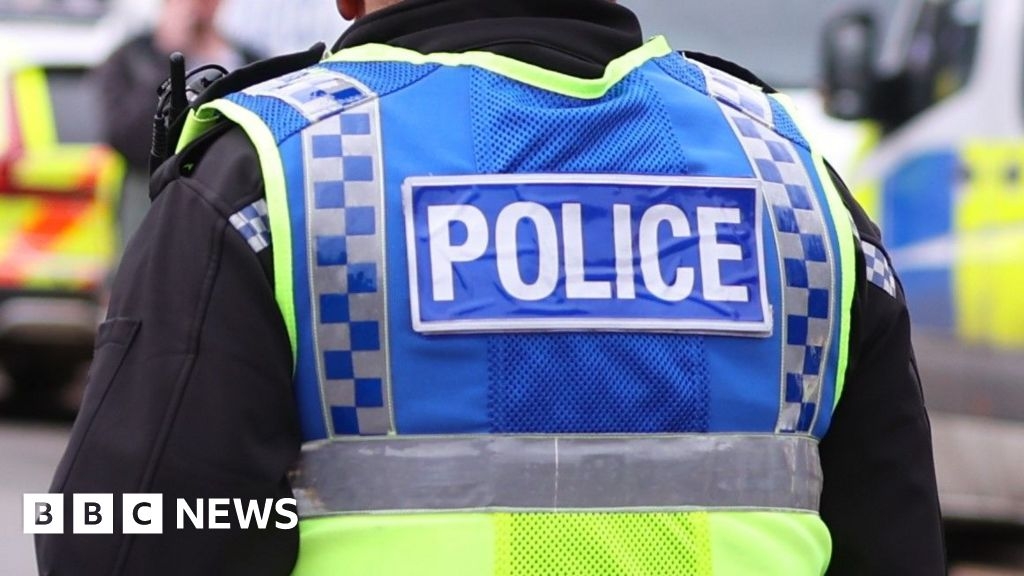 Man dies from injuries after Stocksbridge street fight