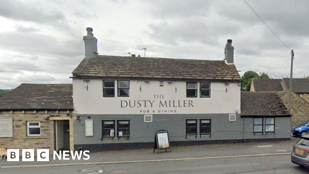 Dusty Miller pub in Mirfield damaged after car crashes into building