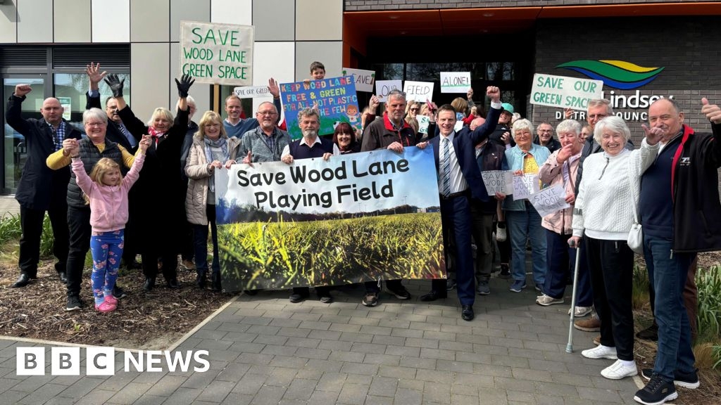Council refuses own plan for 3G football pitch in Louth