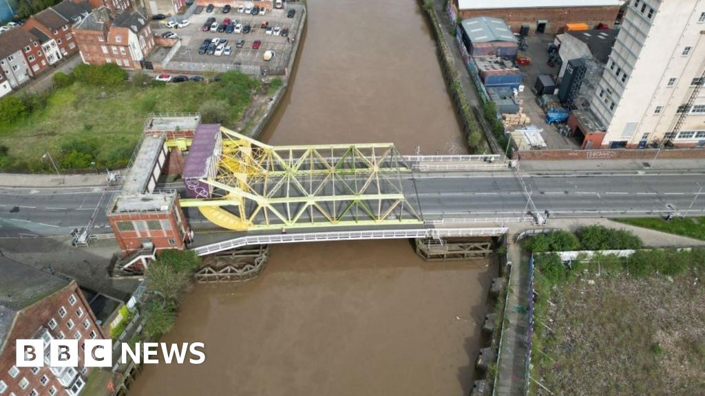 Repairs on city centre bridge in Hull to start this month