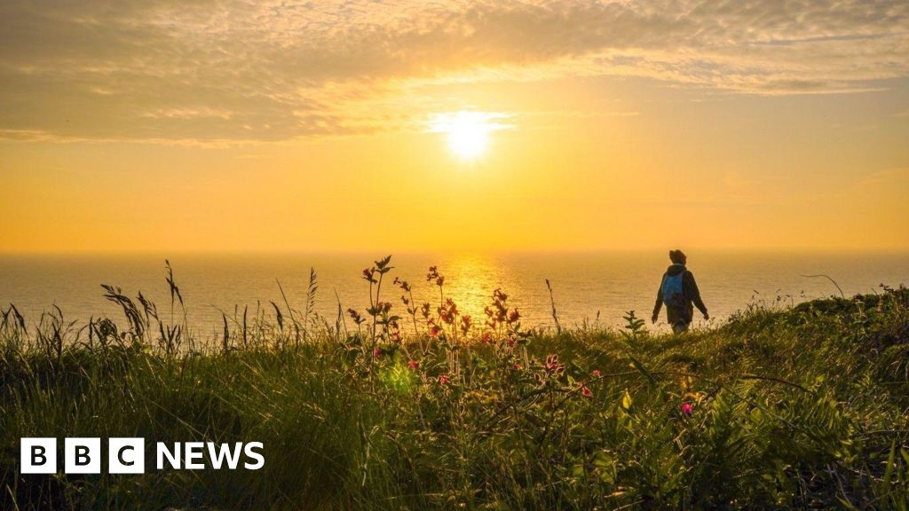 Sunset over the sea wins South West Coast Path photography prize