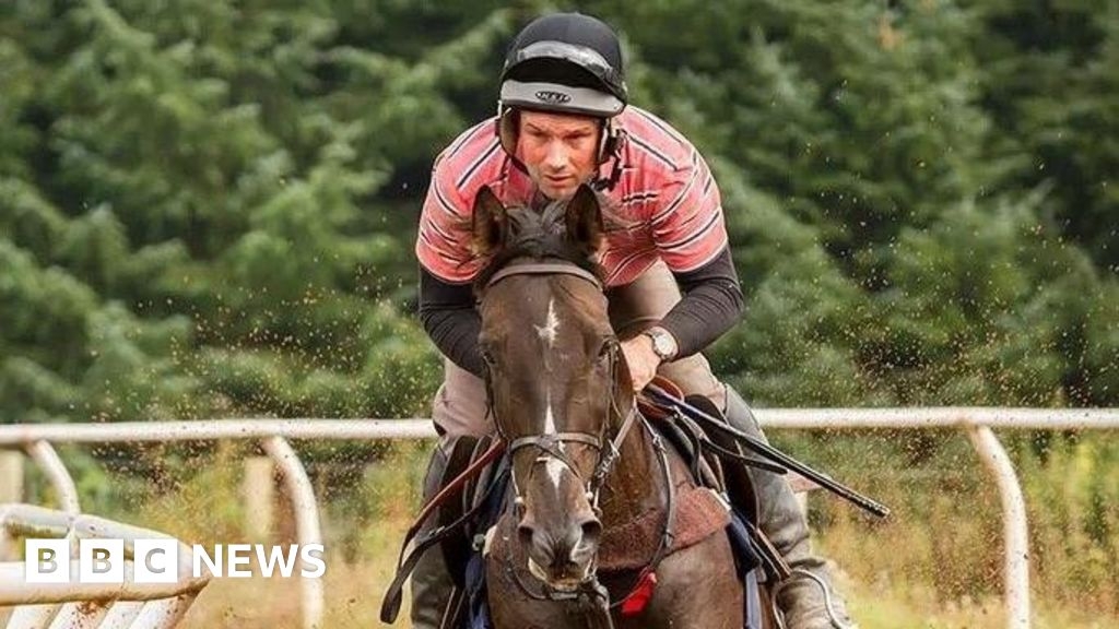 Langholm horse racing trainer James Ewart heads in new direction