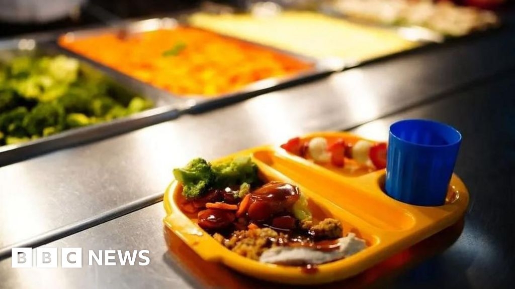 Newcastle auto-enrols more pupils for free school meals