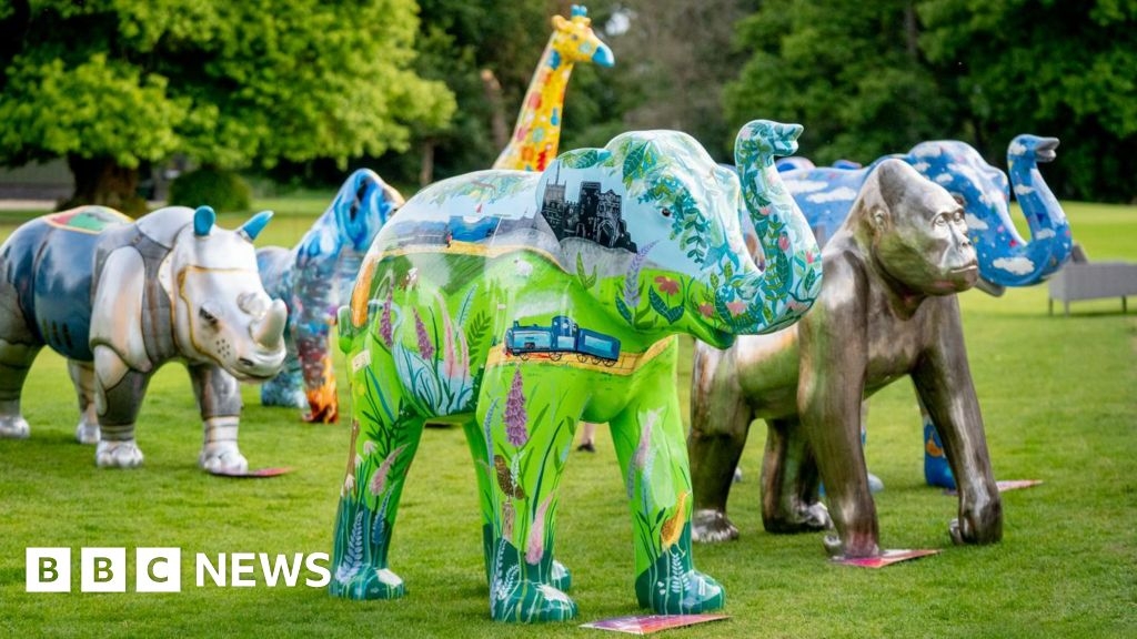 Giant safari sculptures make their return to Norwich