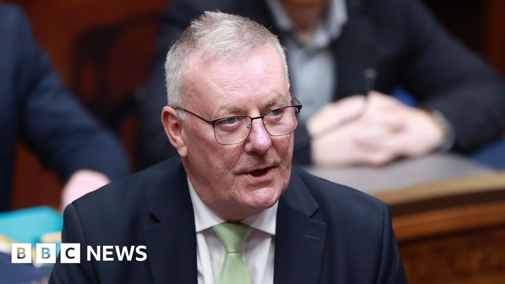 Pay awards for health workers signed off by minister