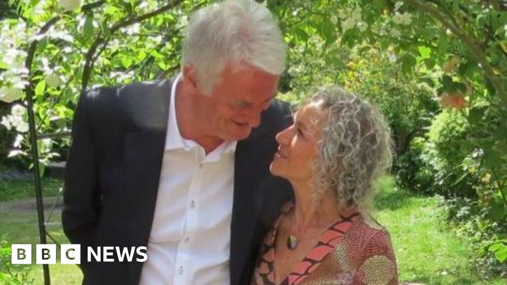 'I don't blame my wife for ending her life'