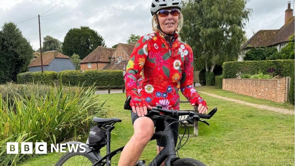 Hampshire 80-year-old cycles 80 mile in one day for charity