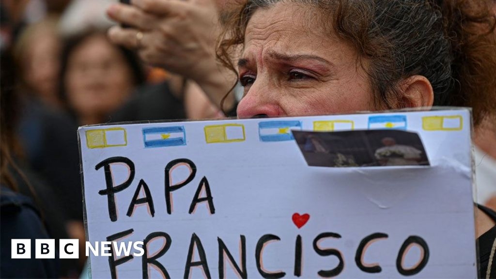 In pictures: Prayers for the Pope