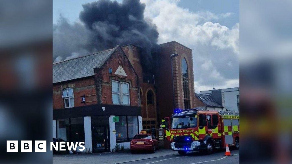 Firefighters called to blaze in flat above Southampton mosque