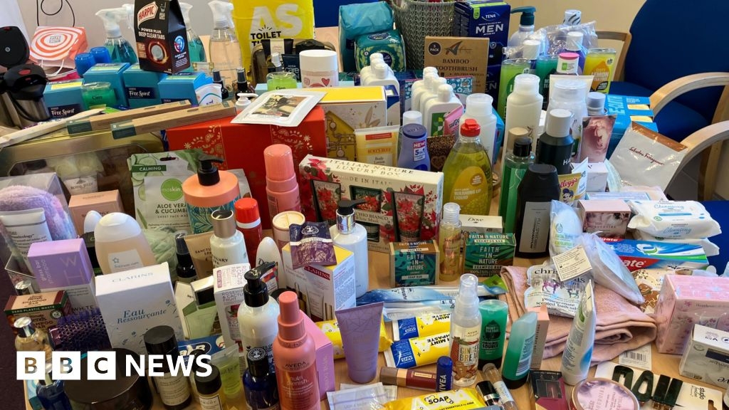 Thousands of hygiene items donated after BBC Radio Solent appeal