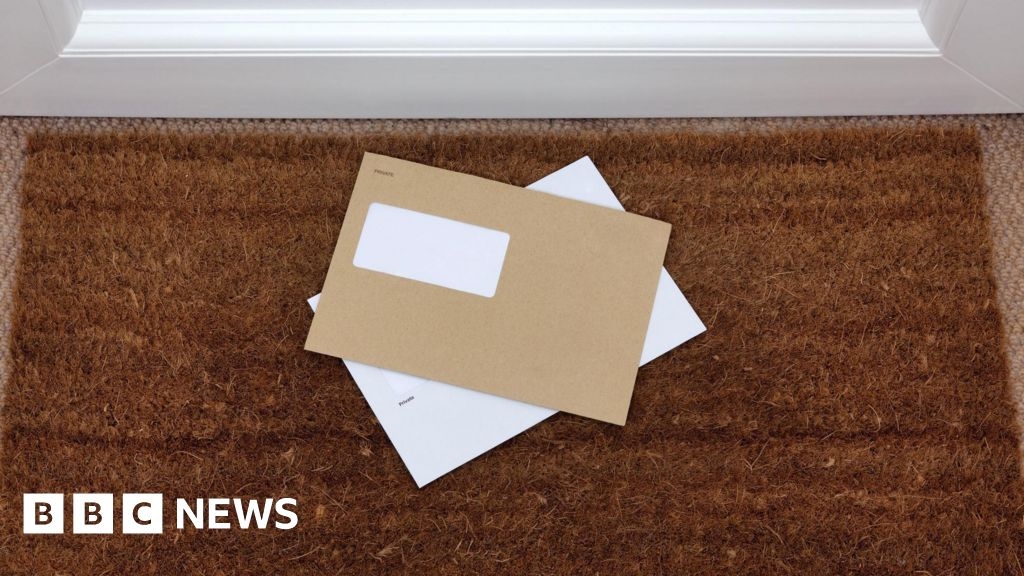 Hoyland: Bogus asylum seeker letter refuted by Barnsley Council