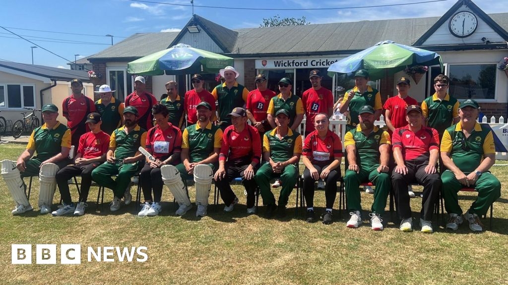 Australian transplant cricket team visits Wickford for match