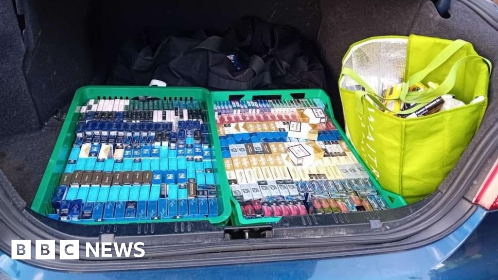 Northampton shop gives up licence over illicit cigarettes