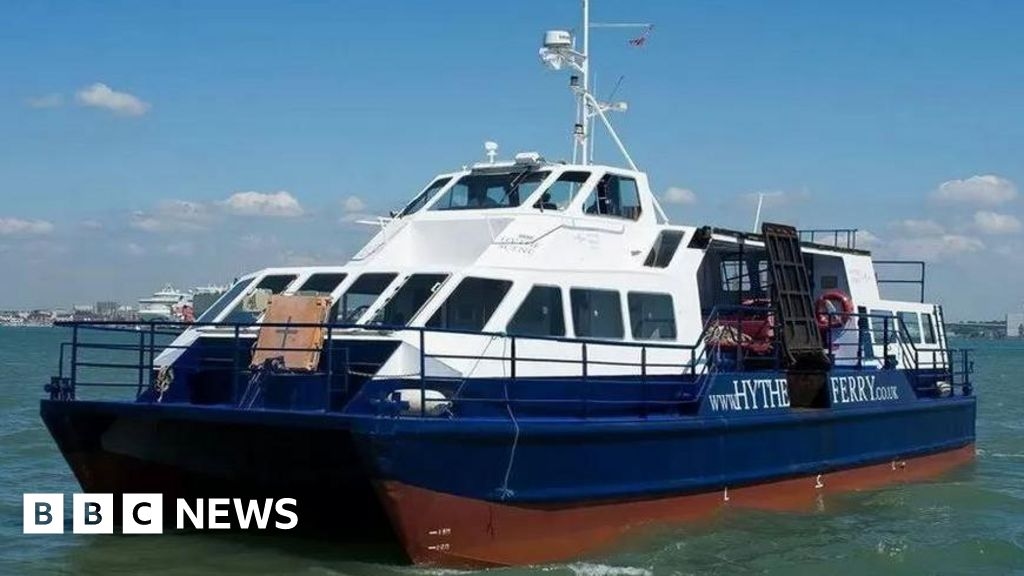 Hythe Ferry: Hopes for return of suspended ferry