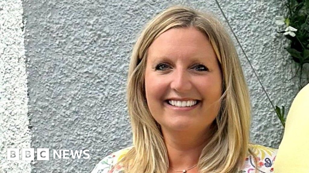 Breast transplanted to replace cancerous one in 'world first' operation