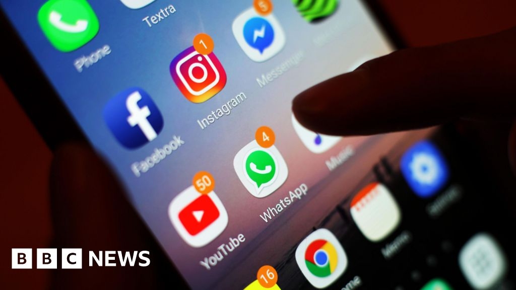 Merseyside PC leaked sex offender's name after he spied on her sister
