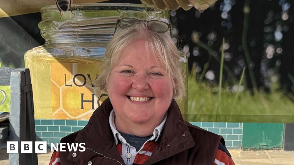 'I was a paralegal for 20 years, now I'm a Suffolk beekeeper'
