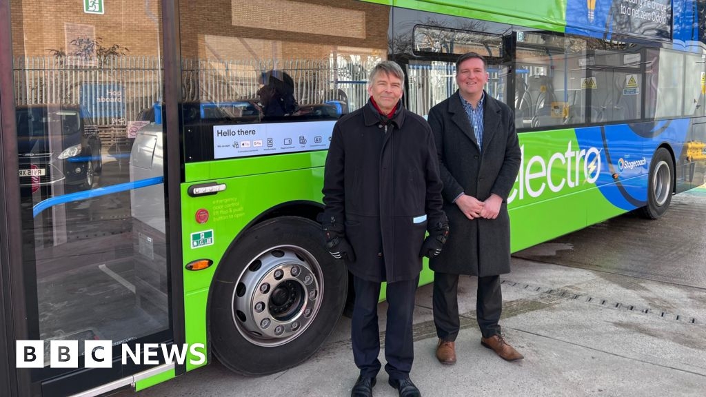 Stagecoach West launches 55 electric buses in Oxford
