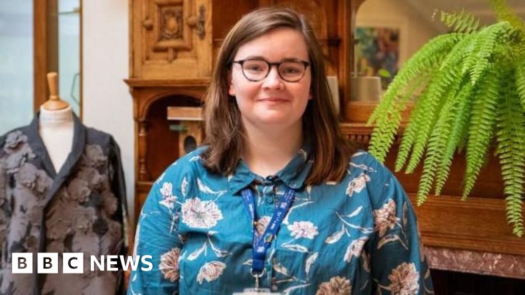 Norwich classics teacher is Taylor Swift 'Mastermind'