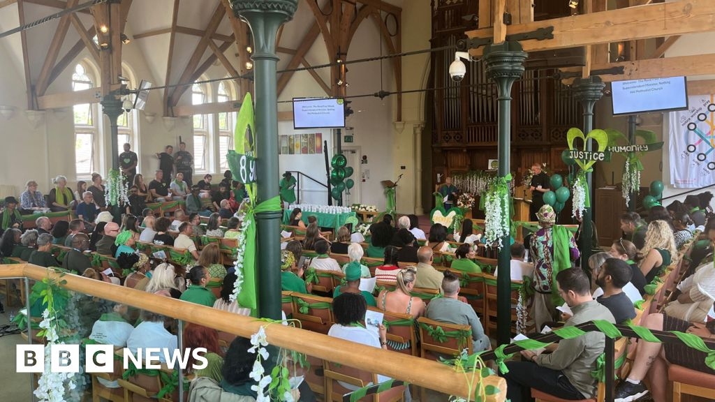 Grenfell survivors and bereaved gather for memorial service