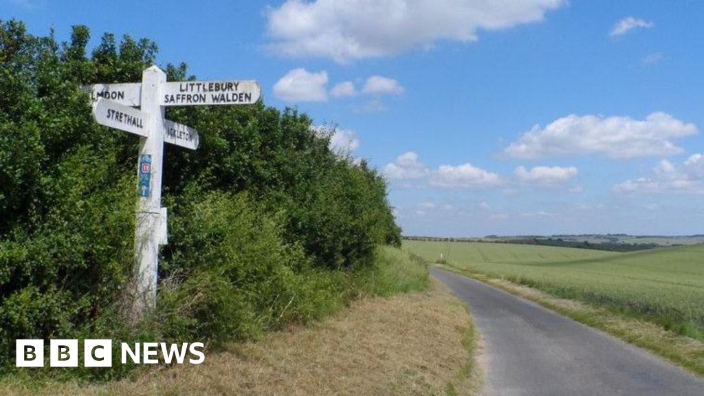 Littlebury crash near Saffron Walden sparks police appeal