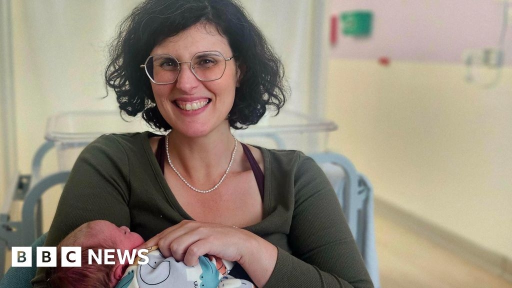 Oxford West & Abingdon MP Layla Moran announces birth of first child