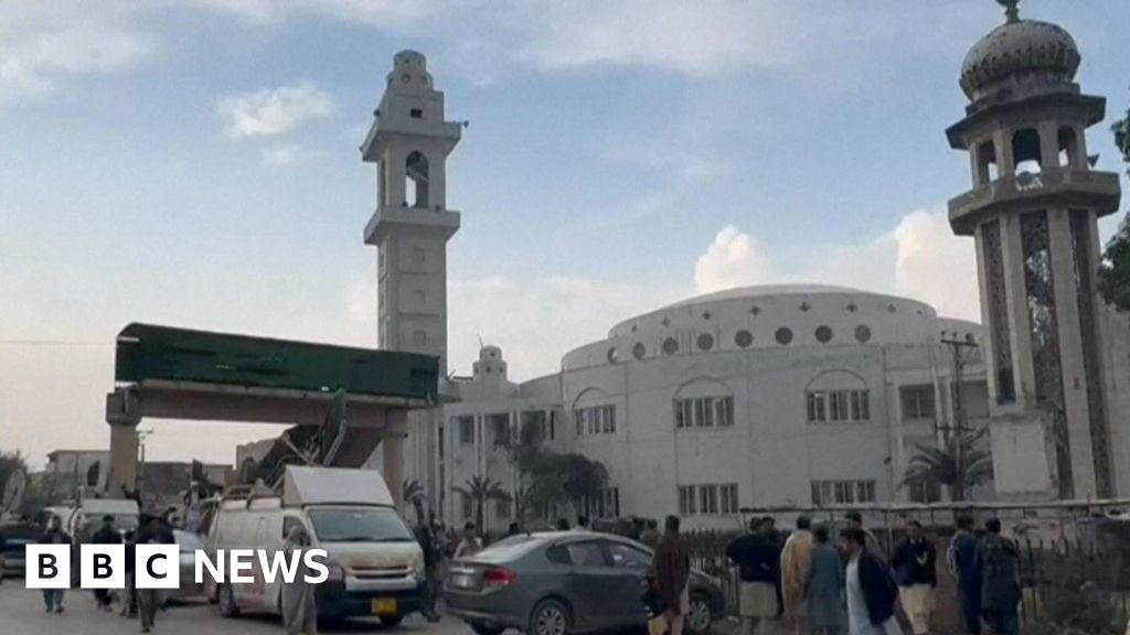 Pakistan: Six killed in blast at mosque dubbed 'University of Jihad'