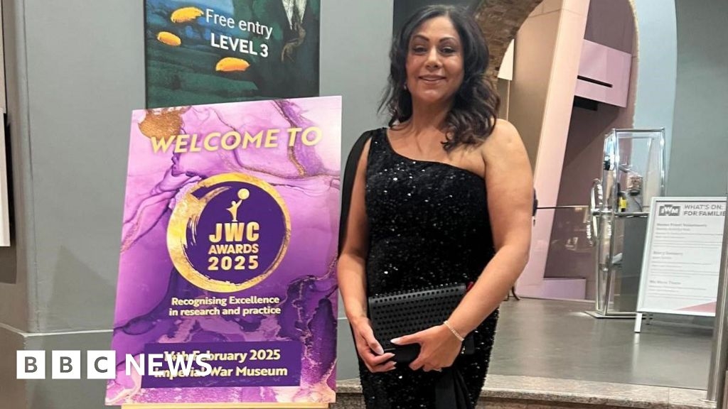 Award for Wolverhampton hospital wounds team